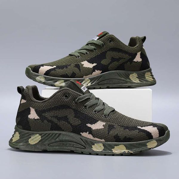 Casual Single Shoe Trend Ver satile Sports Breathable Fly Woven Camouflage Military Training Run ning Men&#039;s Shoes EVA