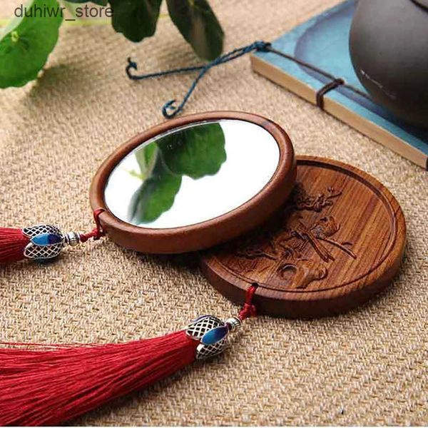 Compact Mirrors Pocket Light Makeup Mirror Woman Handheld Round Portable Lipstick Vintage Hand Mirror Chinese Cute Flower Wooden Mirror 2024