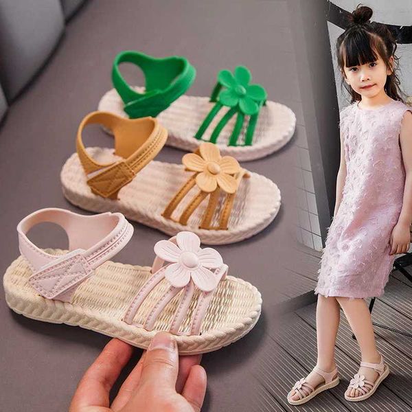 Tênis Sandálias Girls 2020 Verão New Childrens Fashion Soft Soled Princess Shoes Little Girls Shoes Baby Style Wild Style H241221
