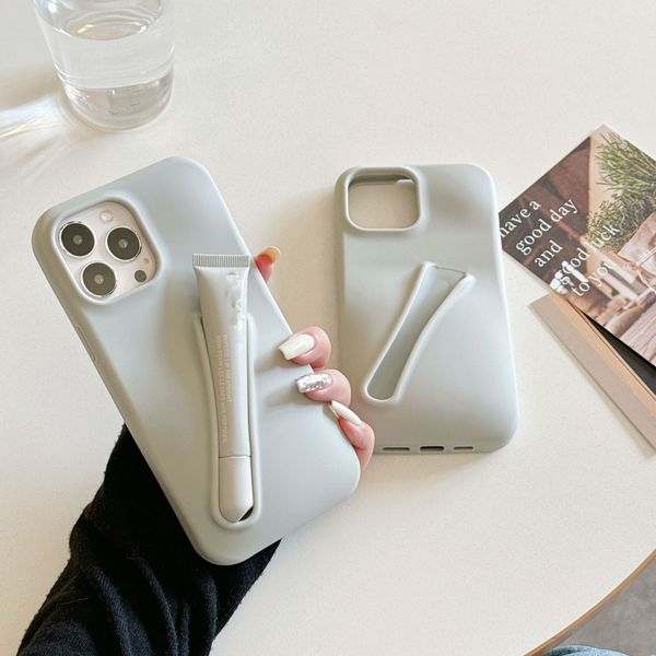 2024 New Designer Lipstick Portable Case Design Lip Gloss Lipstick Lip Balm 3D Make-Up Silicone Phone Case for iPhone 15 14 13 12 Pro Max Li