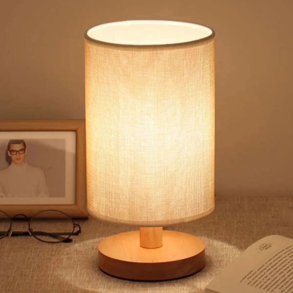 Novelty Items Bedside Night Lights Table Lamp For Bedroom Wooden Desk Lamp Night Light with Cylinder lanterna Lamp Shade Home Decor 231216