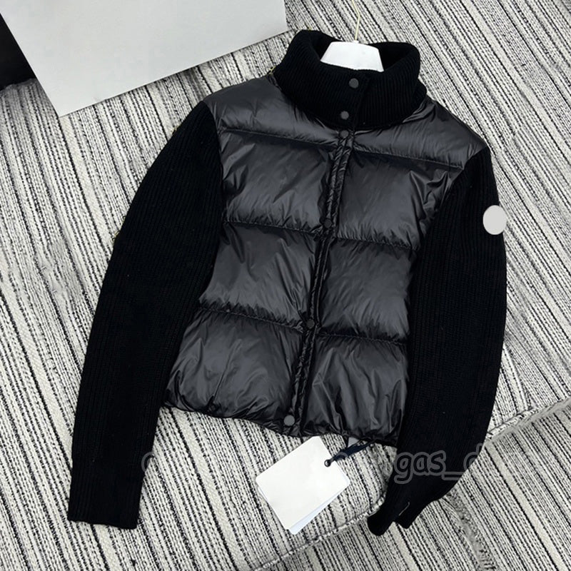 Brand Women Puffy Outerwear Designer Blue Knitted Sleeve Padded Jacket Winter Vacation Street Style Puffers Coats