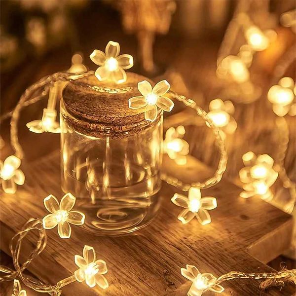 2024 USB Rome Decoration Flower LED String Lights Indoor Party Atmosphere Home Battery Flower Fairy Lights Curtains 465 Z241203