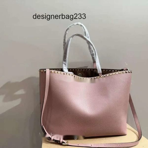 Designer Rivet Bag Tote 2024 Purse Shoulder High-capacity Hand-held Womens Grain Shopping Stud Crossbody Vo Bags Large Rock V 1PGQ