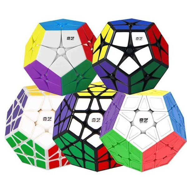 Magic Cubes QiYi 2x2 3x3 Megaminx Magic Cube Alien Speed Magic Cube Puzzle Fun Early Learning Children Adult Toys S2412192