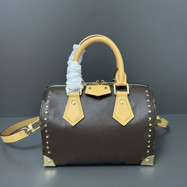 10A handbag womens bag designer bag Crossbody bag high quality purse mens bag single shoulder bag messenger bag M13146 rivet S peedy B andou