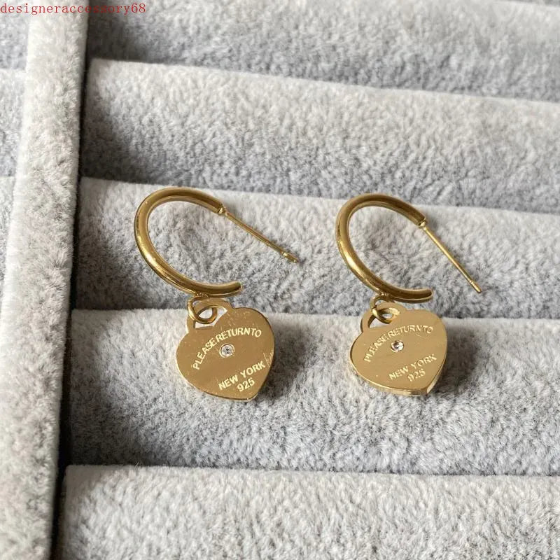 Luxury Designer Earrings Hoops Gold Plated Simple Heart Pendant Earrings Stainless Steel Fashion Earrings For Women Lady