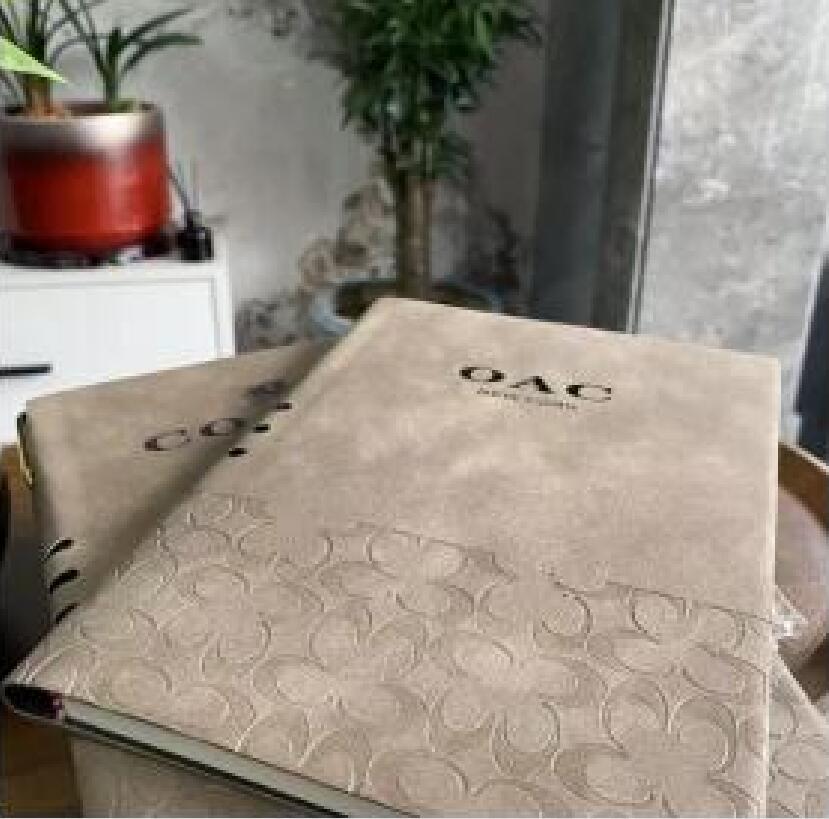 luxury vintage fashion designer gray Notebook Ballpoint Pen Set top quality fashion business thickening student A5 Notepads sign pen set Teacher Day