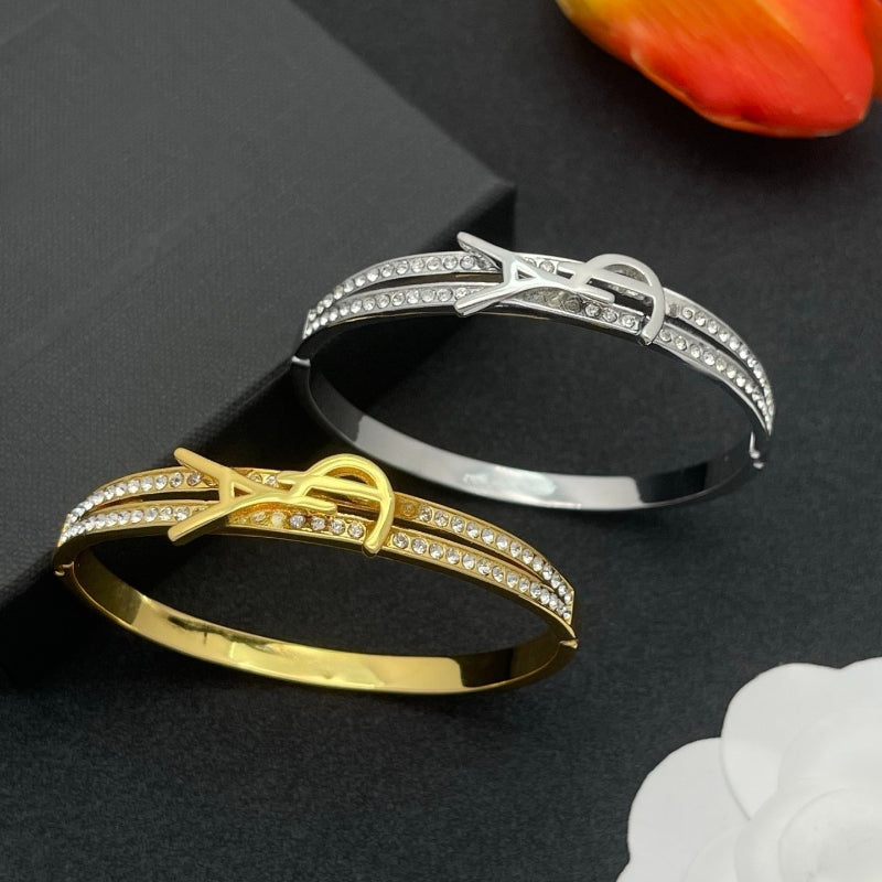 Designer Bracelets Simple Letter Luxury Bracelets Diamond Bracelets Suitable for Women and Girls Holiday Gifts Gold and Silver