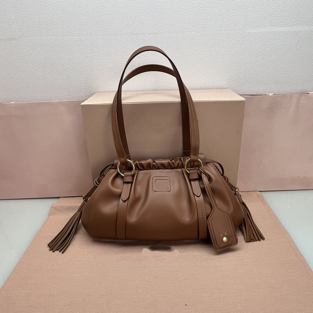 A567-AAAA Small Fresh Lily Flower Cosmetic Bag - Portable Travel Skin Care Storage