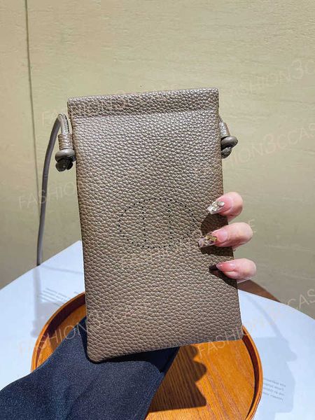 Luxury Brand Crossbody Phone Cases for iPhone 16 15 14 12 13 11 Pro Max Designer shoulder bag Wallet Card Holder Chain Lanyard Cover