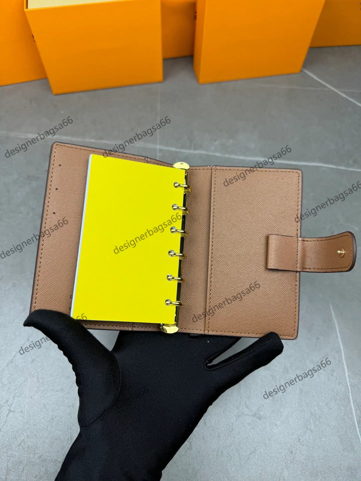 Top Designer Large DESK AGENDA COVER Holders Memo Planner Men Women Notebook Diary Agendas Protective Case Card Passport Holder Wallet Desktop Notep