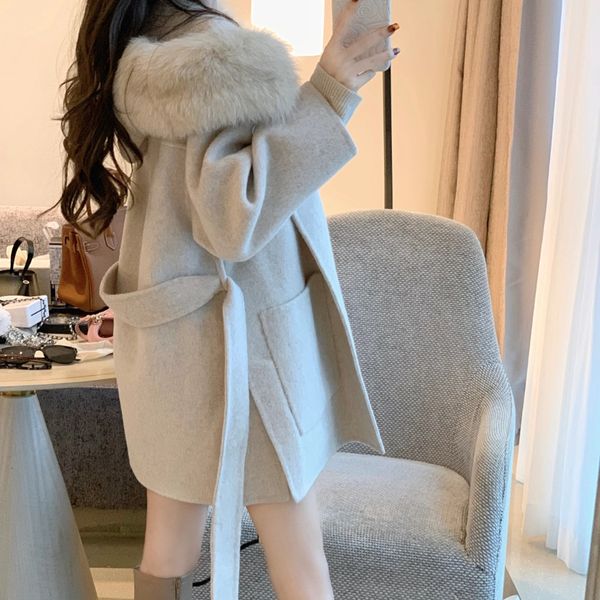 Women&#039;s Wool Blends Women Winter Thicken Loose Cashmere Wool Coat with Belt Hooded Short Woolen Overcoat Outerwear Female 230130