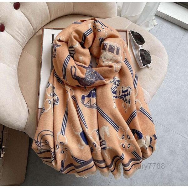 2021 Classic Designer Brand Letter Printing Pure Cotton Scarves Women High Quality Wool Spinning Scarf Womens Cashmere Autumn Winter Keep Wa