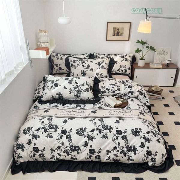 Bed Linen Bedding Set With Lace Black White Printing Washed Cotton Bedroom Decor Duvet Cover Pillowcase Bedspread Four Piece Set 50f