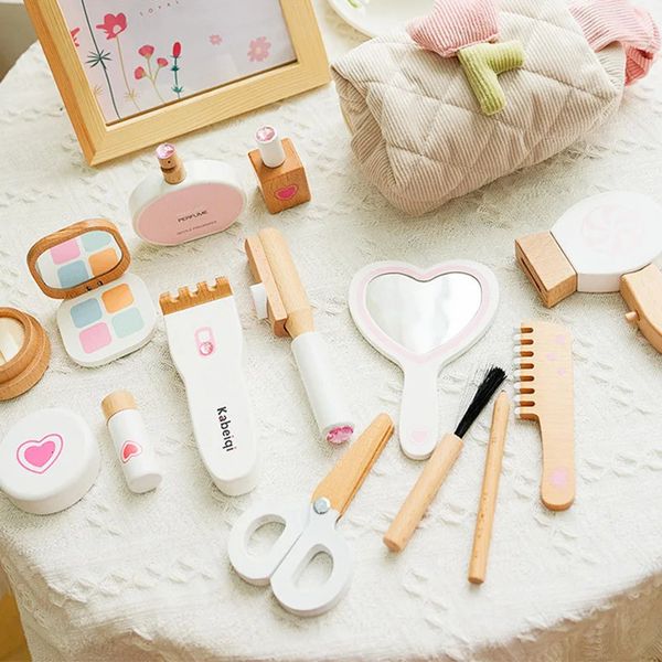 Toys for Girl Games Wooden Simulation Childrens Makeup Kit Baby Cosmetics Set Kids Wood Lipstick Stuff Beauty and Fashion Toys 250109