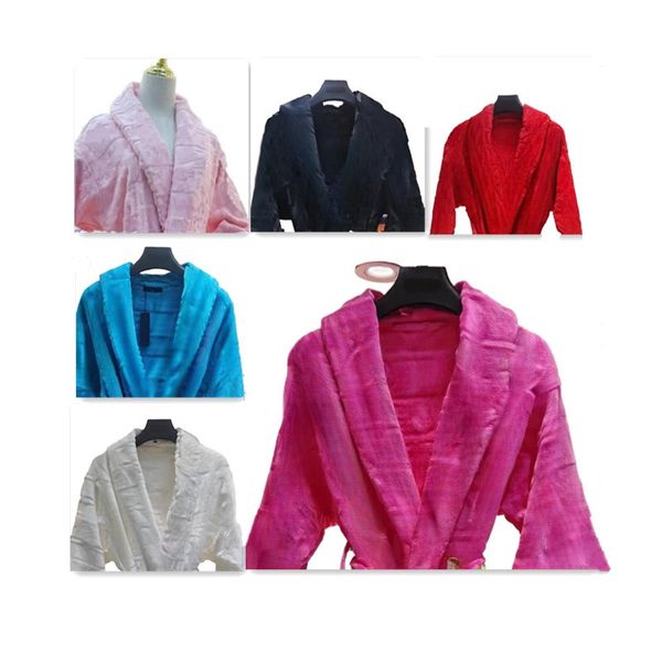 Long Velvet Bathrobe Womens Baroque Fashion Pajamas Mens Letter Jacquard Printing Barocco Print Sleeves Sleepwear Man Shawl Collar Pocket Be
