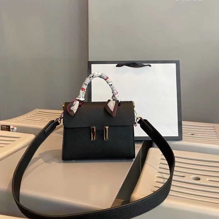 Women&#039;s Luxury Designer Handbags Shoulder bag Crossbody Bags Tote New Fashion Texture Leather Lychee Grain Platinum h Buckle Shoulders Tote bag