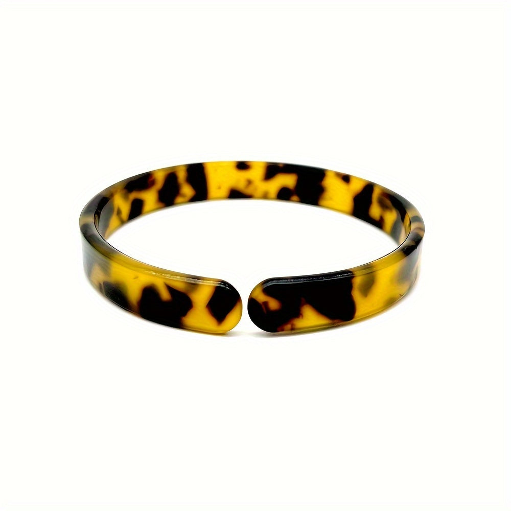 TEMU Elegant Leopard Print Acrylic Cuff Bracelet For Women - Lightweight, Multiple Colors , Casual Attire, For Autumn