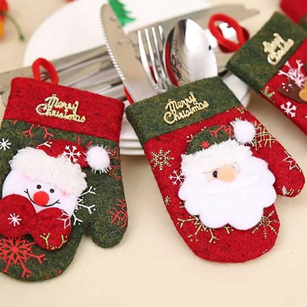 HT knife decoration fork glove holder family New Year party table dinner utensils Christmas tree hanging decorations W241031 s