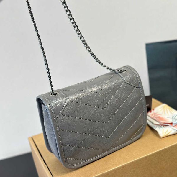 7A Mirror Quality chain designer women&#039;s crossbody bag luxury mini chain bag evening bag wax scratch crumpled cowhide shoulder bag 2405
