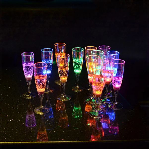 6-piece LED cup automatic flashing cup multi-color glowing cup wine beer cup whiskey beverage cup party kitchen Christmas decoration 241126
