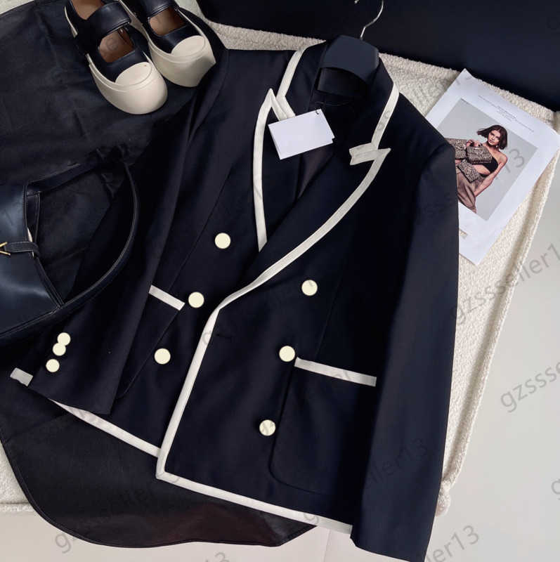 Fashion Womens Jacket Back Letter Logo Hot Drill Decoration Lapel Suit Coats Double Row Button Design Ribbon Serging Pocket Outerwear Women Wear 197