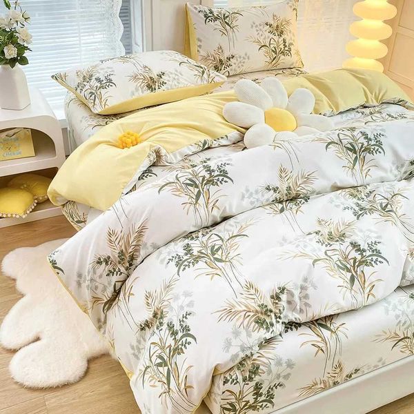 Cotton Home Textile Rose Floral Bedding Set Boy Girl Duvet Cover Flat Sheet Pillowcase Aesthetic Bedcloth Double Queen Bed Linen Y240730