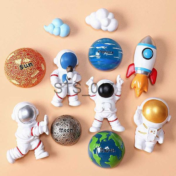Fridge Magnets Star Astronaut Fridge Magnets Refrigerator Magnets Cartoon Handmade Resin Crafts Cute Souvenir Fridge Magnet x0731