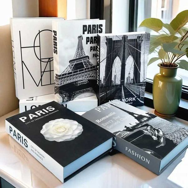 Urban Architecture Fake Book Storage Box Luxury Decorative Books Bedroom Coffee Table Livre Decoration Home Decor Paris New YorkXJ241228