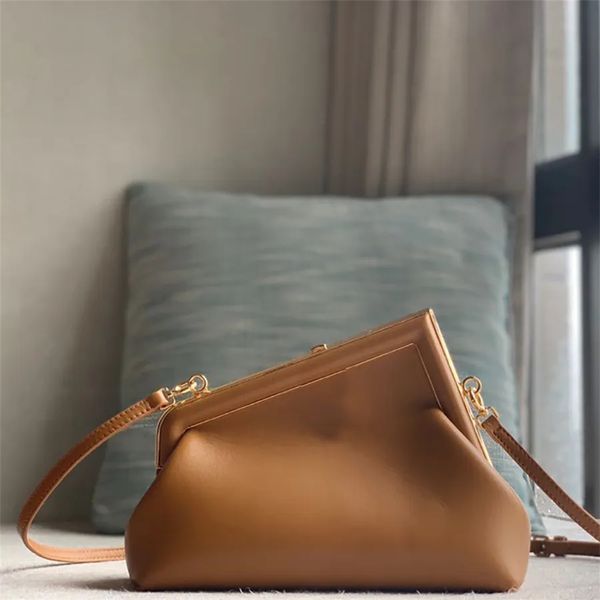 10A Mirror quality Classic 26CM Women First Clutch Bag Designer Cross Body Bags Luxuries Designers Shoulder Handbag Lady Wallet Genuine Leat
