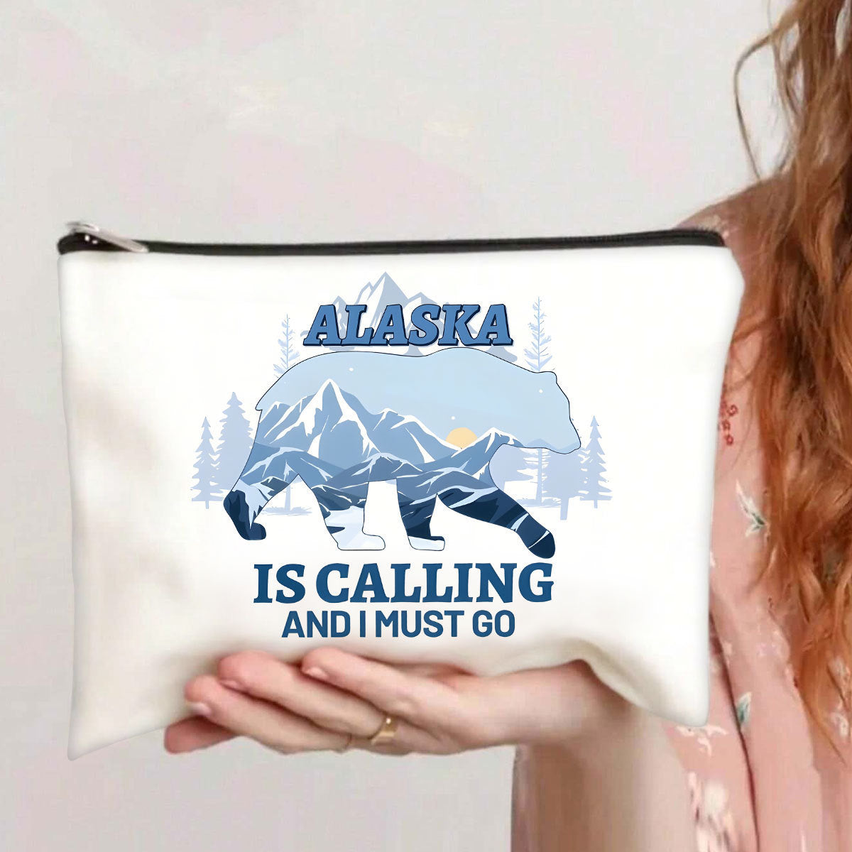 A530-AAAA Embossed small fresh lily flower cosmetic bag portable travel skin care storage bag