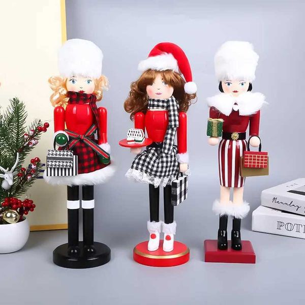 Party Decoration 38cm Christmas Nutcracker Soldier Wooden Handicraft Girl Handbag Nutcracker Puppet Doll Christmas Celebration New Year Gift