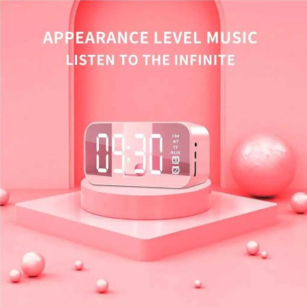 Digital alarm clock time display rechargeable Mtifunctional wireless speaker desktop clock Y250111