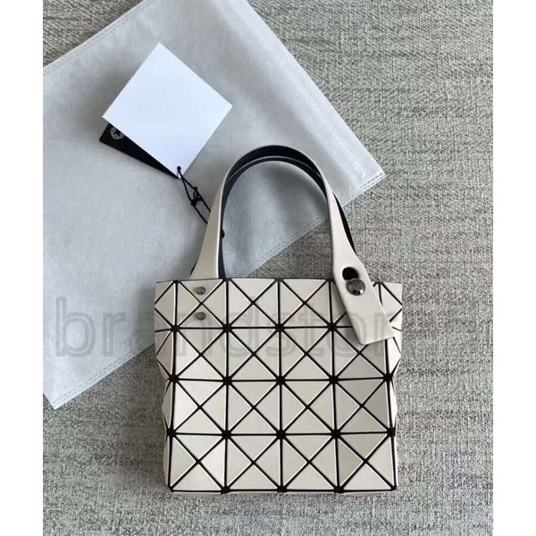 Issey Evening Bags Miyakes Puzzle Bag Geometry Designer Tote Bag New Womens Handheld Mini Small Square Box Edition Casual Small Square Bag L