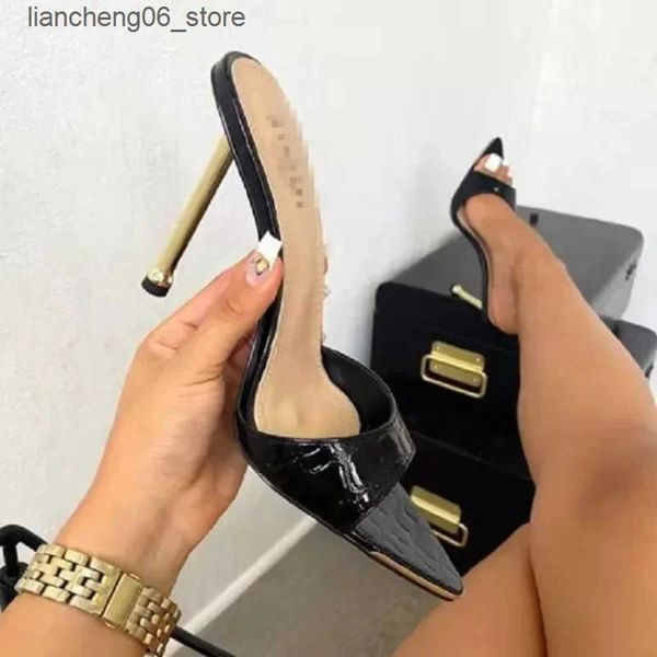 Sandals Eilyken Snake Print Strappy Mule Womens Thin High Heels Sliding Sandals Point Pee Toe Sliding Party Flip Shoes Sandals L240910