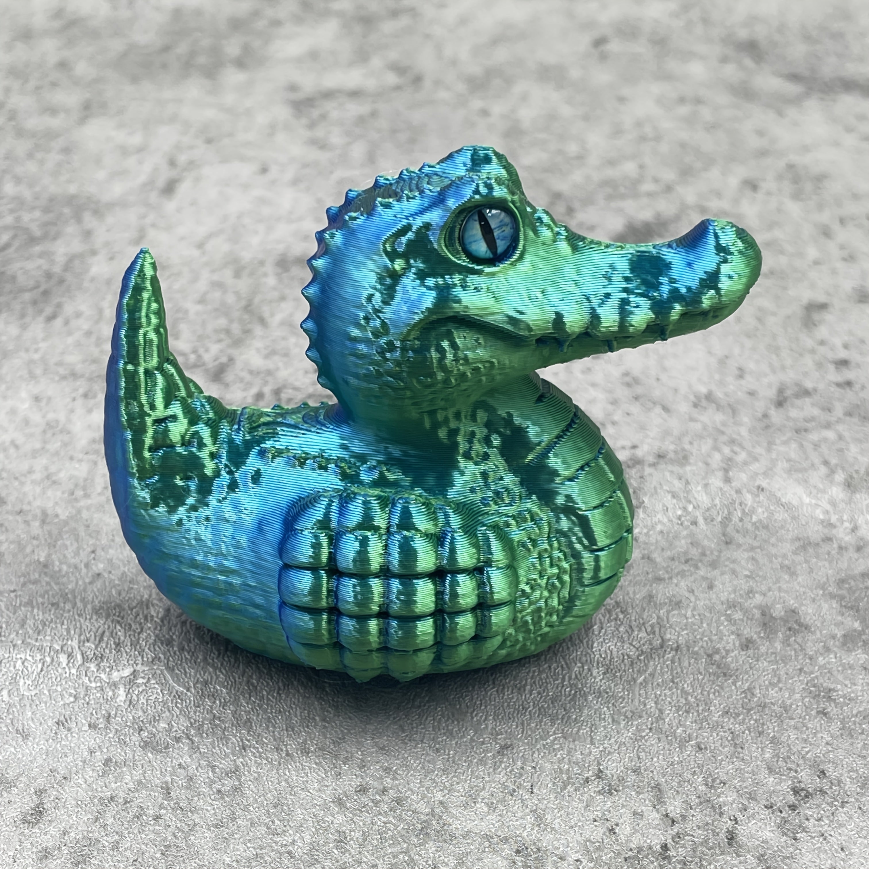 TEMU Alligator Duck - Garage Kit, Gift And Collectible, Novelty Decor For Desktop Home Decoration