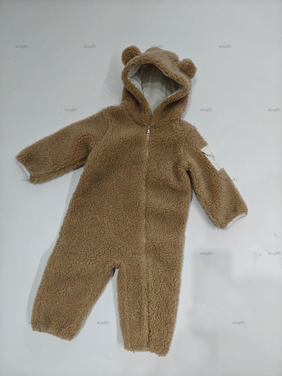 Brand baby jumpsuit Felt lamb fur design infant romper designer toddler clothes Adding velvet newborn bodysuit A387X11N101