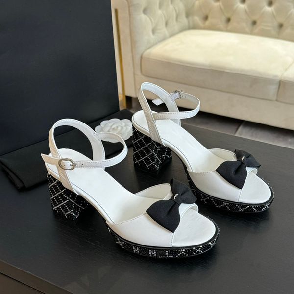 Womens Slingbacks Dress Shoe Designer Lambskin Chunky Heels 8cm Sandals With Strass Bowknot Wedding Shoe 24ss Summer Adjustable Ankle Buckle