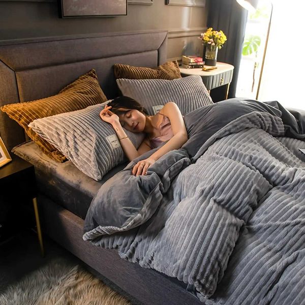 Magic Thicken Corduroy Down Duvet Cover Set Super Soft Velvet Duvet Cover Reversible Comfortable Down Duvet Cover Winter Bedding Set 220 240