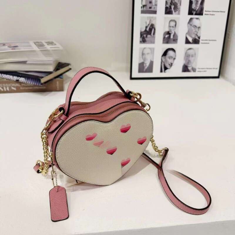 Women&#039;s Bag Retro Bag Core Handbag Girl Purse Designer Clutch Bag Box Heart Old Flower Color Handbag Shoulder Bag 1017