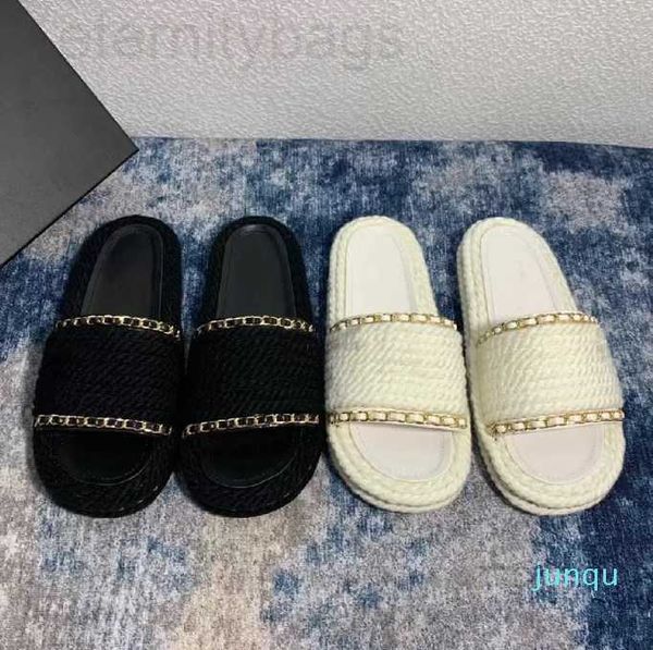 Fashion 2022 Luxury Slippers Slide Designer Women Edge Sandals Soft Knitted Pile Fabric Street Stylish Woman Shoes Summer Scuffs CCity