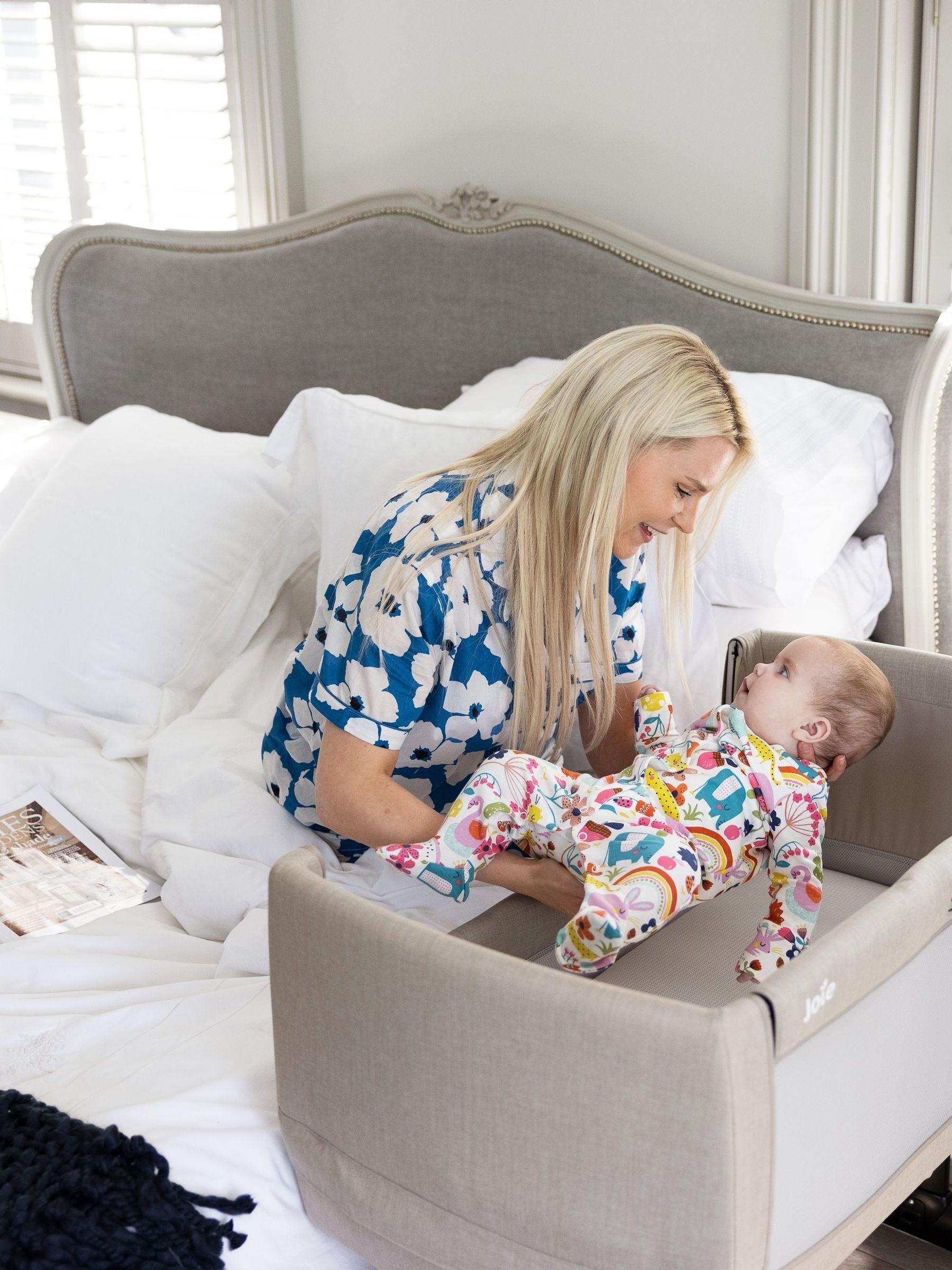 Joie Grey Clay Roomie Go Bedside Crib ONE