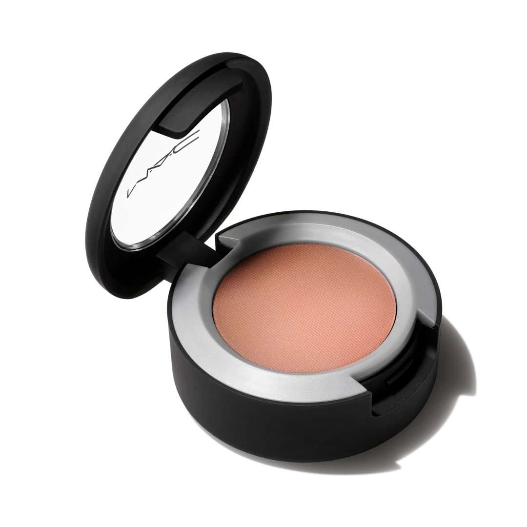 MAC Powder Kiss ögonskugga 14g What Clout!