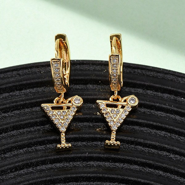 Boucles d'oreilles créoles pendantes en laiton avec micro pavé de zircones cubiques et verre à vin