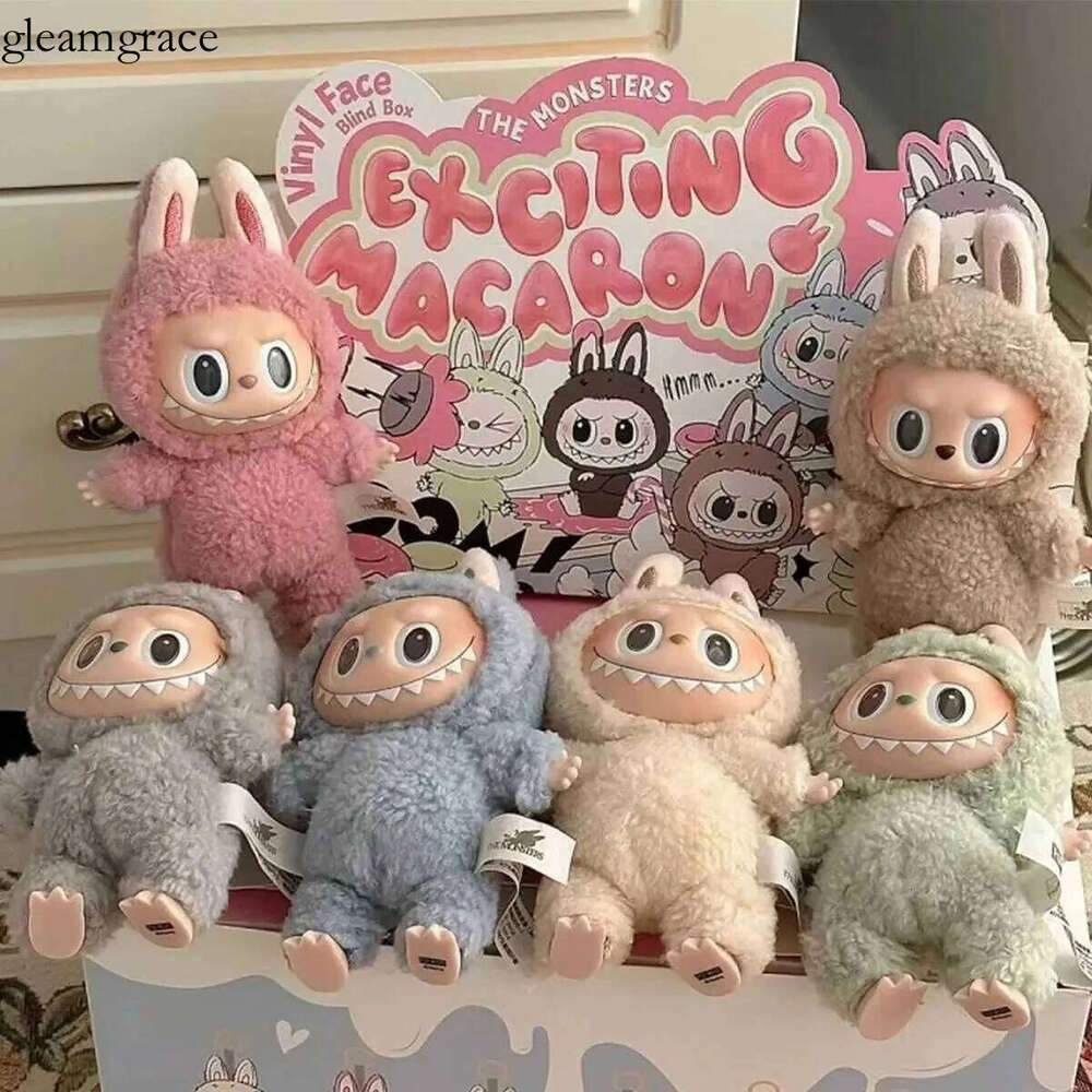 Labubu The Monsters Face keychain Heart-Moving Figure Tabletop Ornament Kaii Toy Kid key chain Birthday Exquisite Gift Designer keychain fashionable