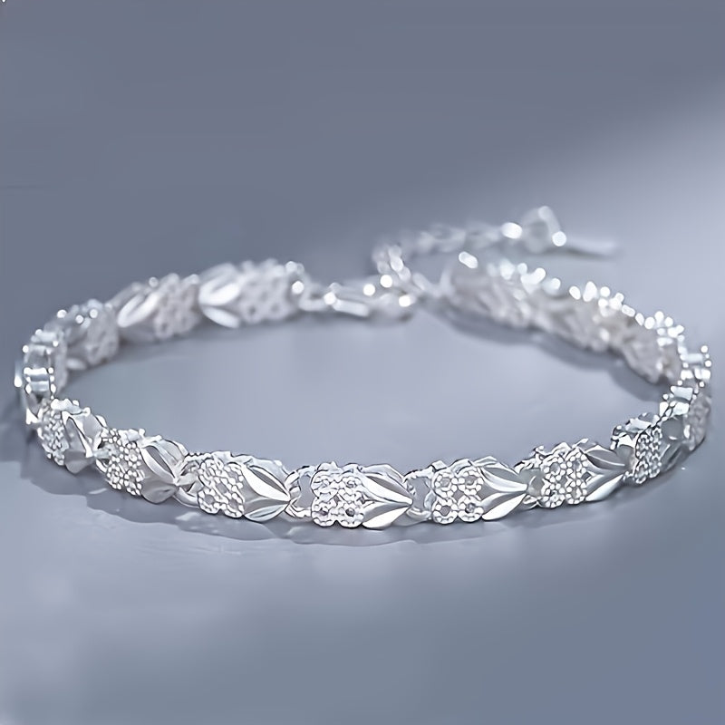 TEMU Vintage Silvery Bracelet- Boho Chic Style, Intricate Leaf Design, Adjustable Clapper| Casual Wear And Gift