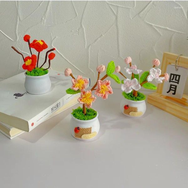 Decorative wers Handmade Woven Plum Blossom Peach Cherry Potted Home Decor Knitted Simulated wer Yarn Crochet