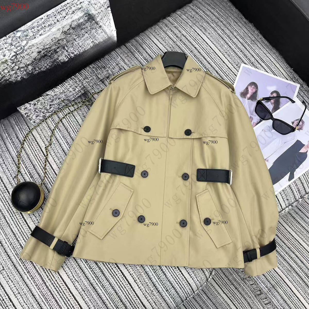 2025 Autumn New Women&#039;s Jacket Luxury Designer Windproof Jacket Waist-Cinching Design Slimming Double-Breasted with Belt Loose Fit