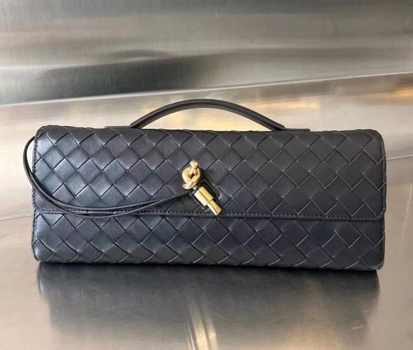 2024 Sell like hot cakes 10A Real Leather Long Clutch With Handle Intrecciato Craftsmanship Cow Women Bags Purses And Handbag Famous Brand D